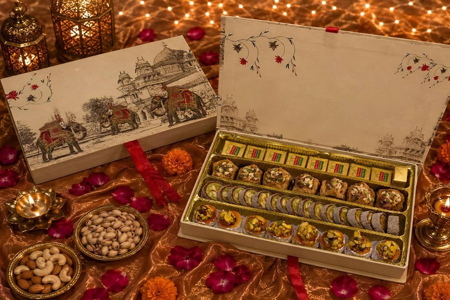 Elephant Print Brown Premium Box (4 Line, 1 kg)