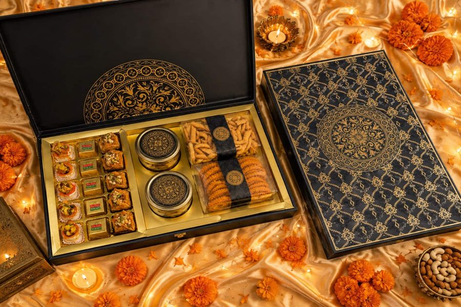 Luxury Mithai with Snack Hamper Box