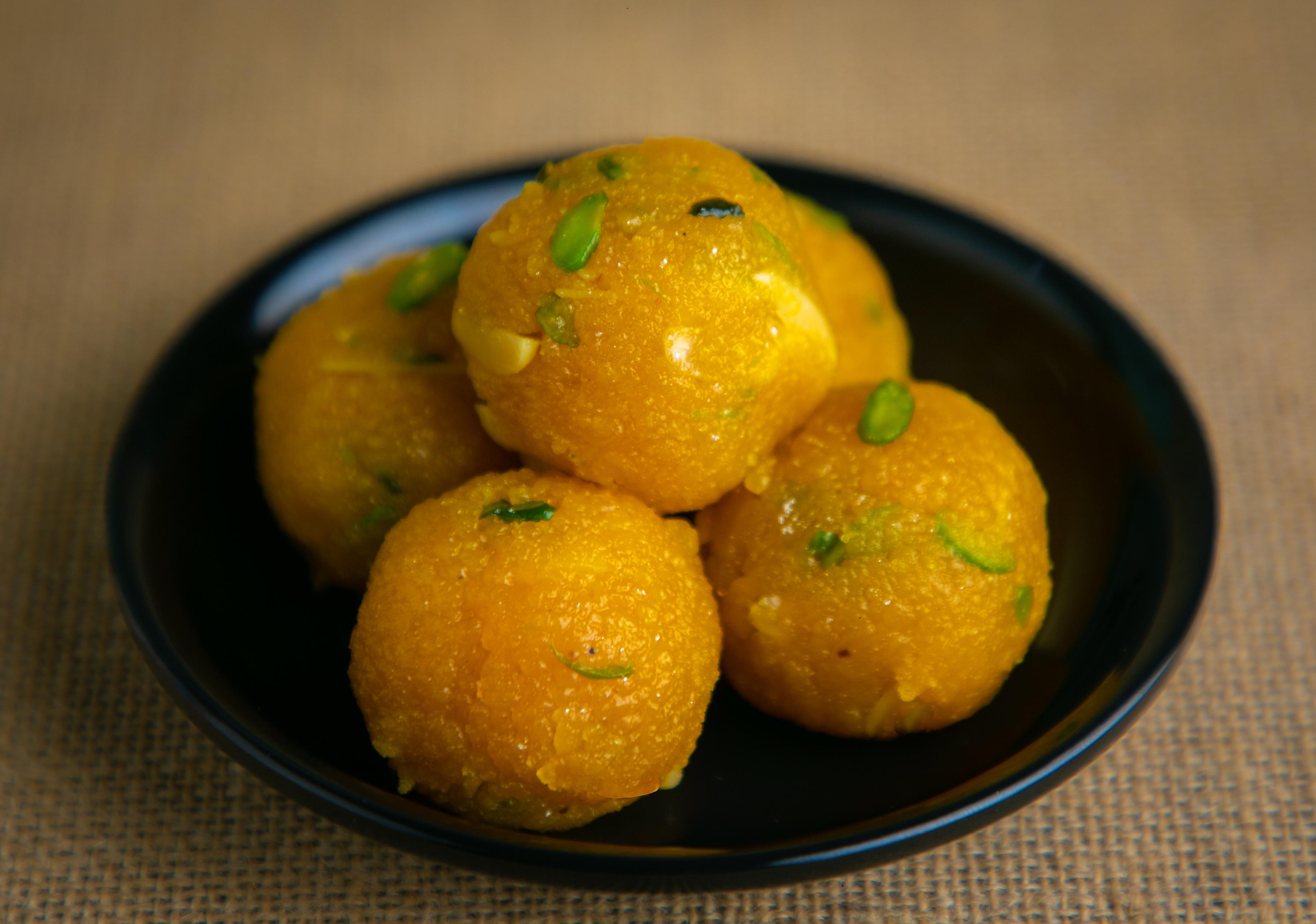 Motichoor Dry-fruit Ladoo
